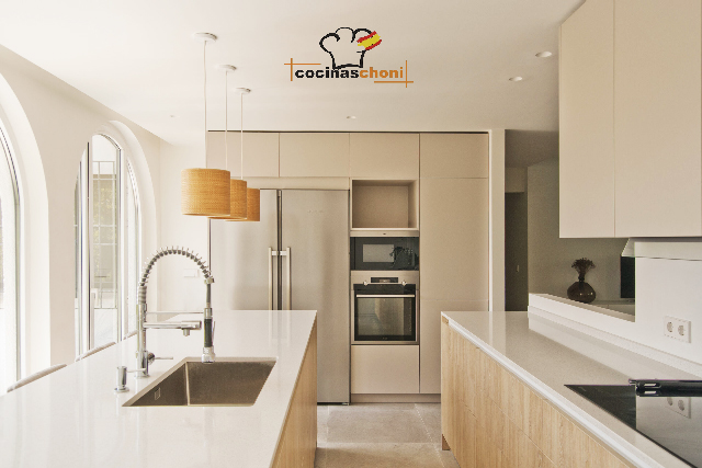 Fabricación a Medida: Tu Cocina, Tu Estilo